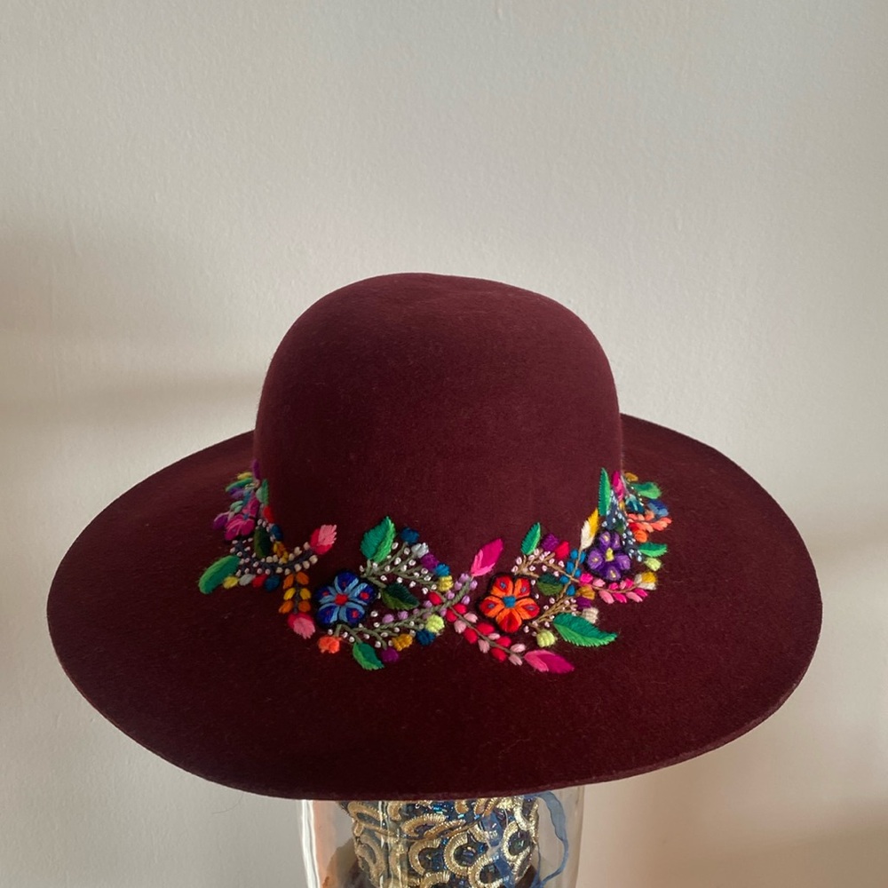 Handmade Embroidery Hat - Picture 4 of 5